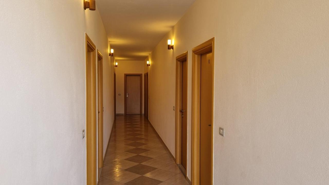 Anmaor Hotel Кепаро Екстериор снимка